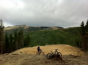 Skid site 2a - Green shed was located to the left of thr rider! Choppers crossed over from right to left into Danzig /  Weta!
